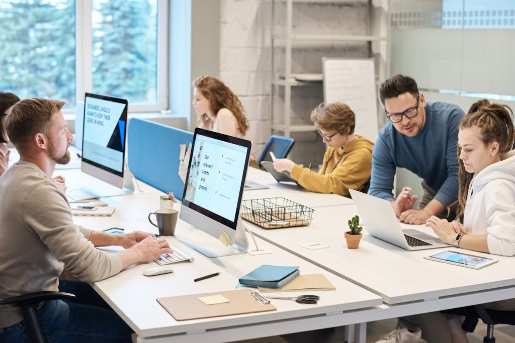 ERP Software Go-Live Process: Analyzing Unpredictable Processes and Resolving Issues for Successful ERP Projects